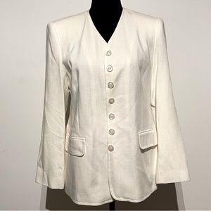 Beautiful and classy white fabric blazer jacket ✨